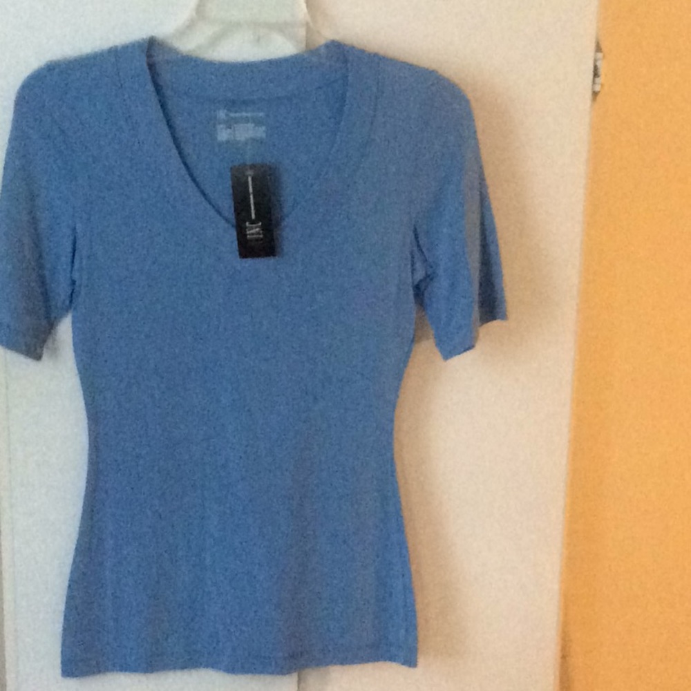 Vneck top